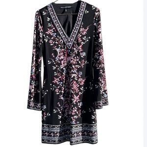WHBM Long Sleeved Dress V Neck Bell Sleeves Size XXS Floral